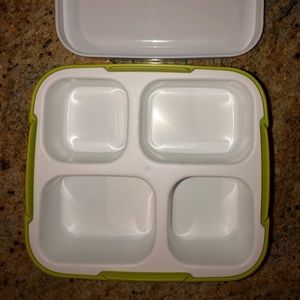 Bento Box by Rubbermaid - NEVER USED